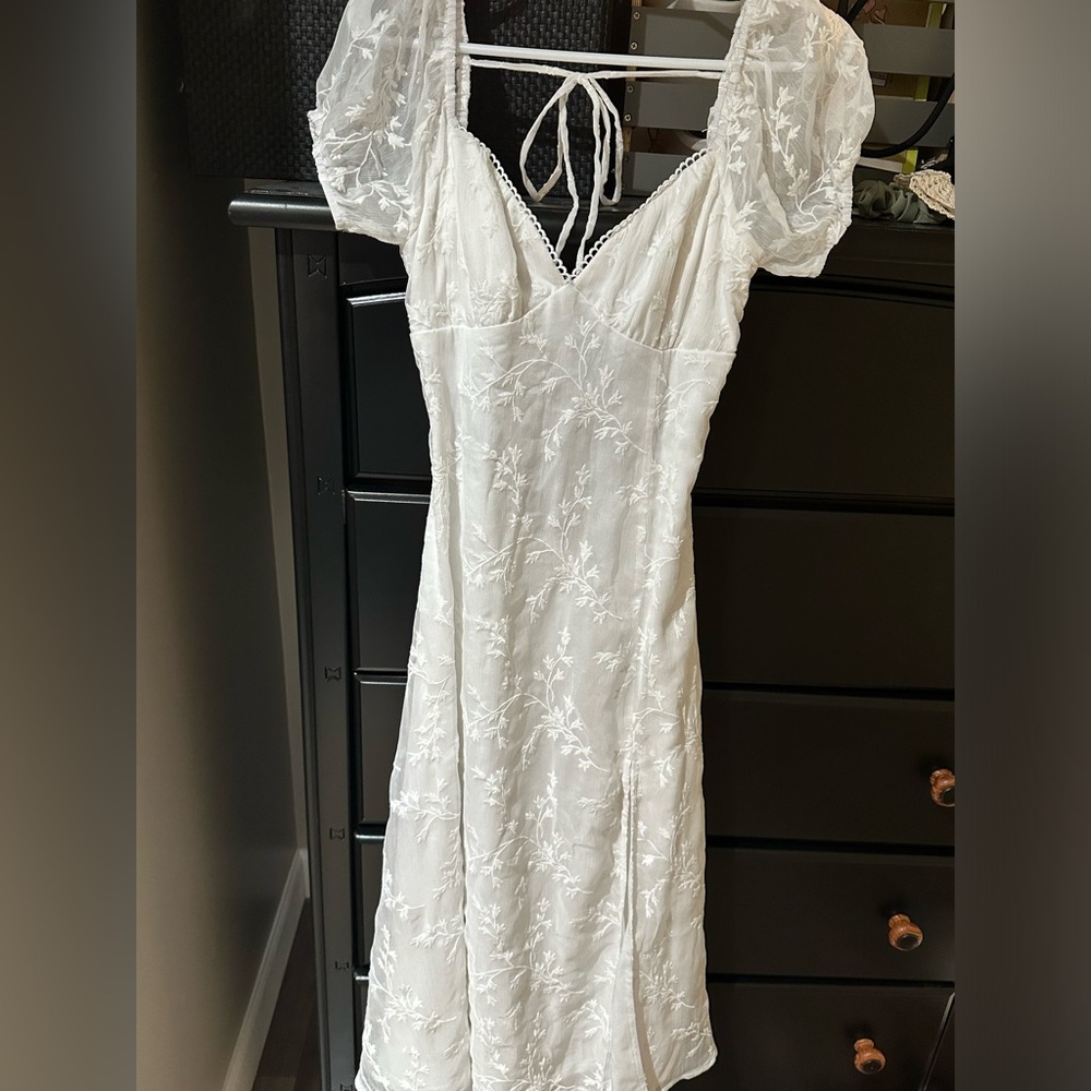 Lulus white dress size small